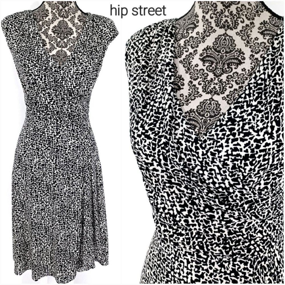 LAUREN Sleeveless Cross Front Cascade Ruffle Stretch Print Dress 6